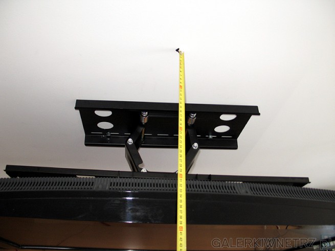 W max rozciągnięciu pantografu odległość ekranu obudowy TV od ściany wynosi ...